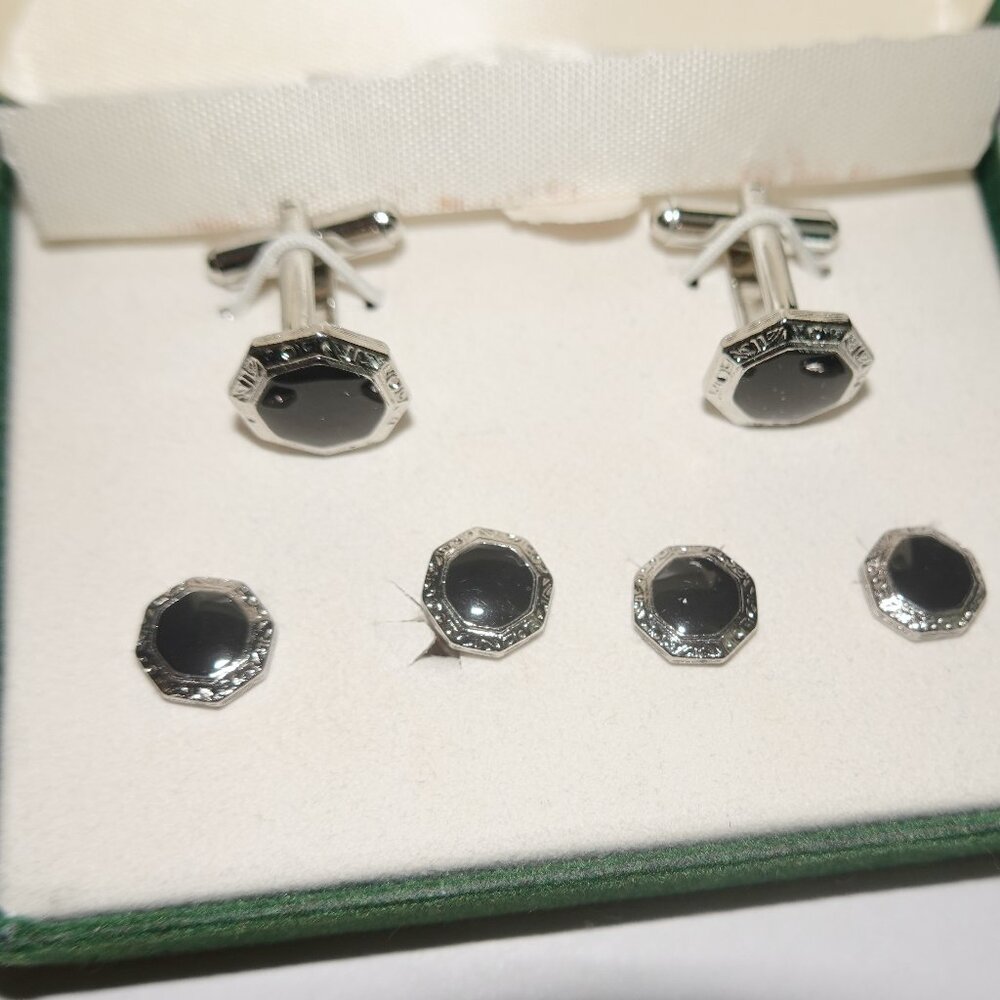 Lord West Elegant Cufflink Set